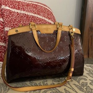 Gorgeous Louis Vuitton 100% authentic bag!